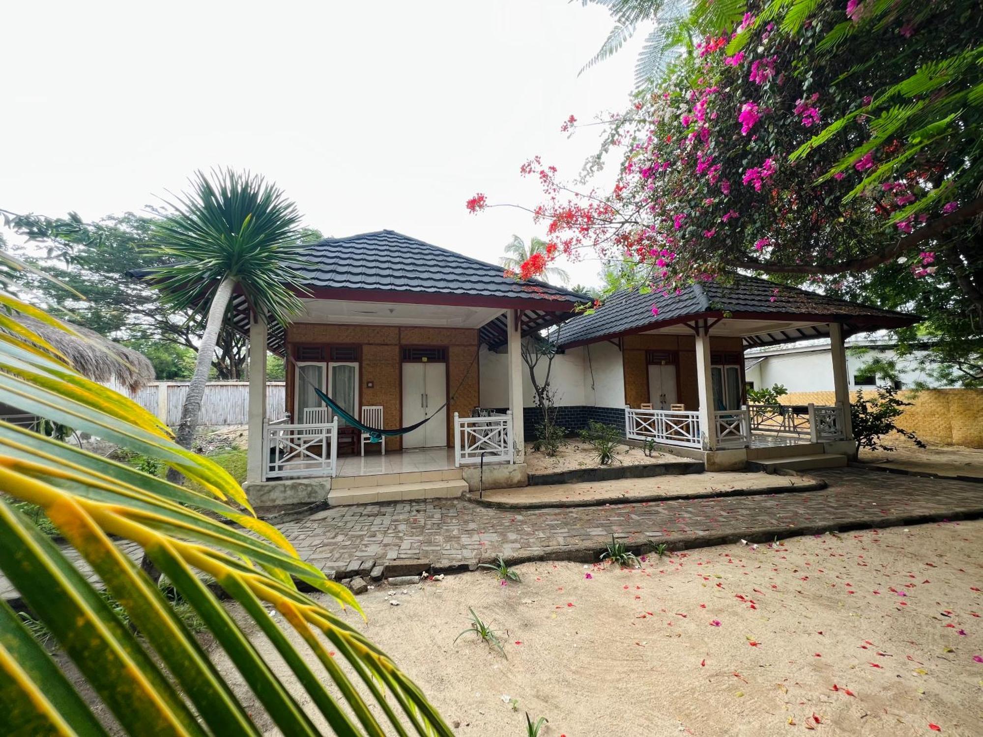 Gita Gili Bungalow Gili Air Exteriör bild